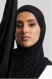 Black Luxe Jersey Hijab