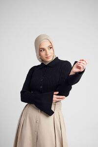 Wide Spread Cardi