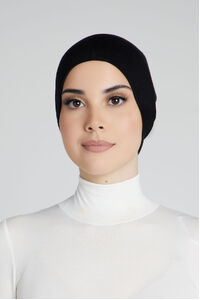 Black Closed Cap