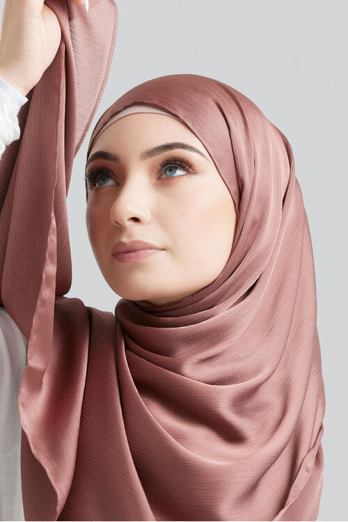 Rust Crinkled Hijab