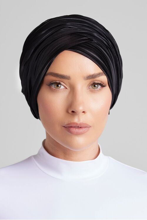 Black Pleated Turban