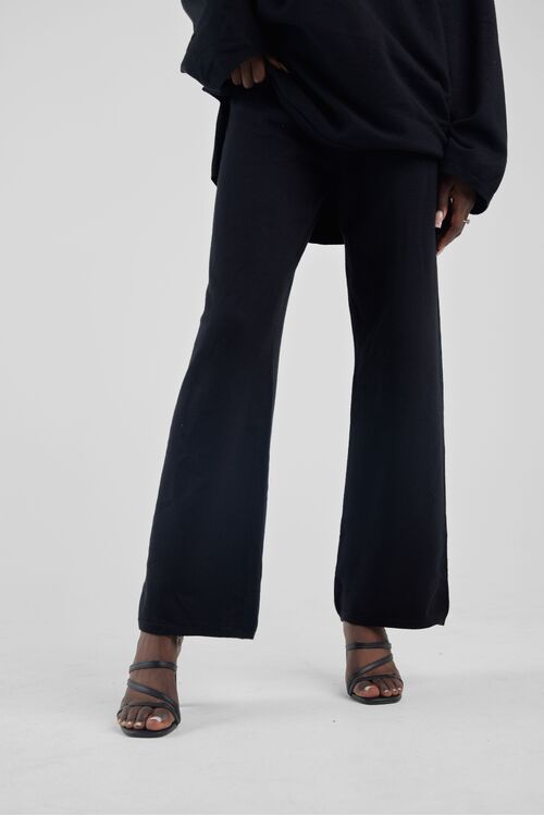 Black Knitted Pants [size: 6]