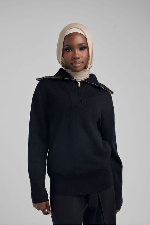 Black Basic Zip Top [size: 6]