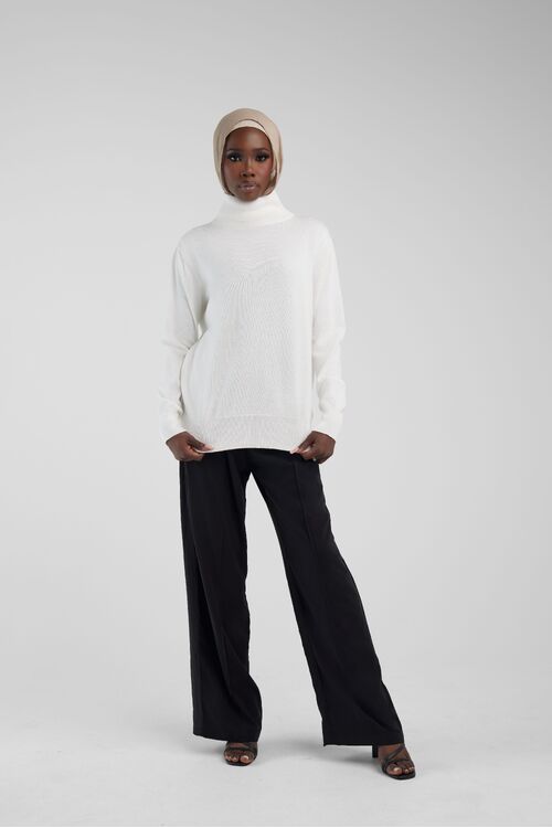 White Turtle Neck [size: 6]